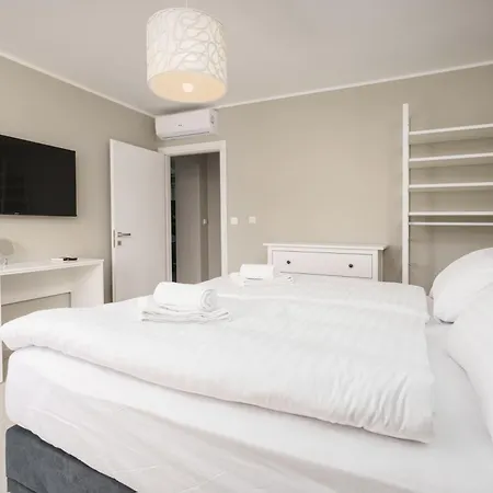 Mimac - Self Check In!!!